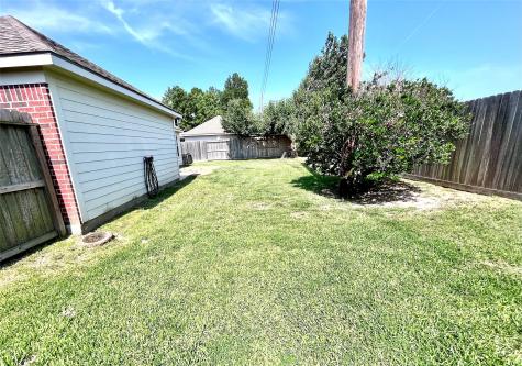 17722 Meadow Crossing Lane Houston TX 77095