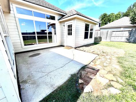 17722 Meadow Crossing Lane Houston TX 77095