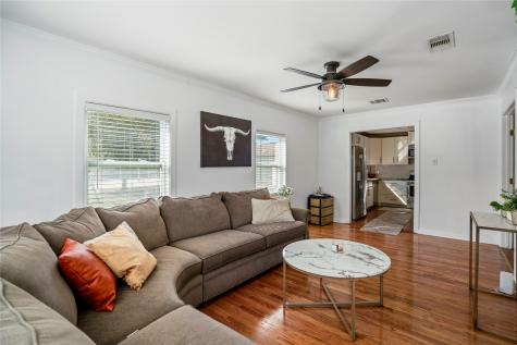 9311 Lanewood Drive Houston TX 77016