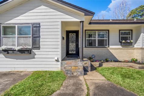 9311 Lanewood Drive Houston TX 77016