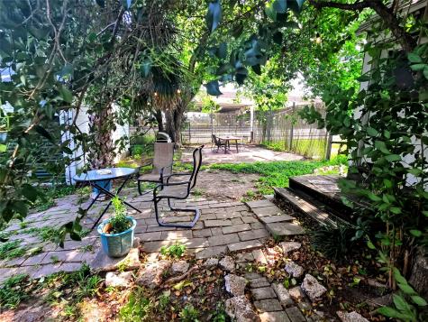 1552 Lombardy Street 3 Houston TX 77023