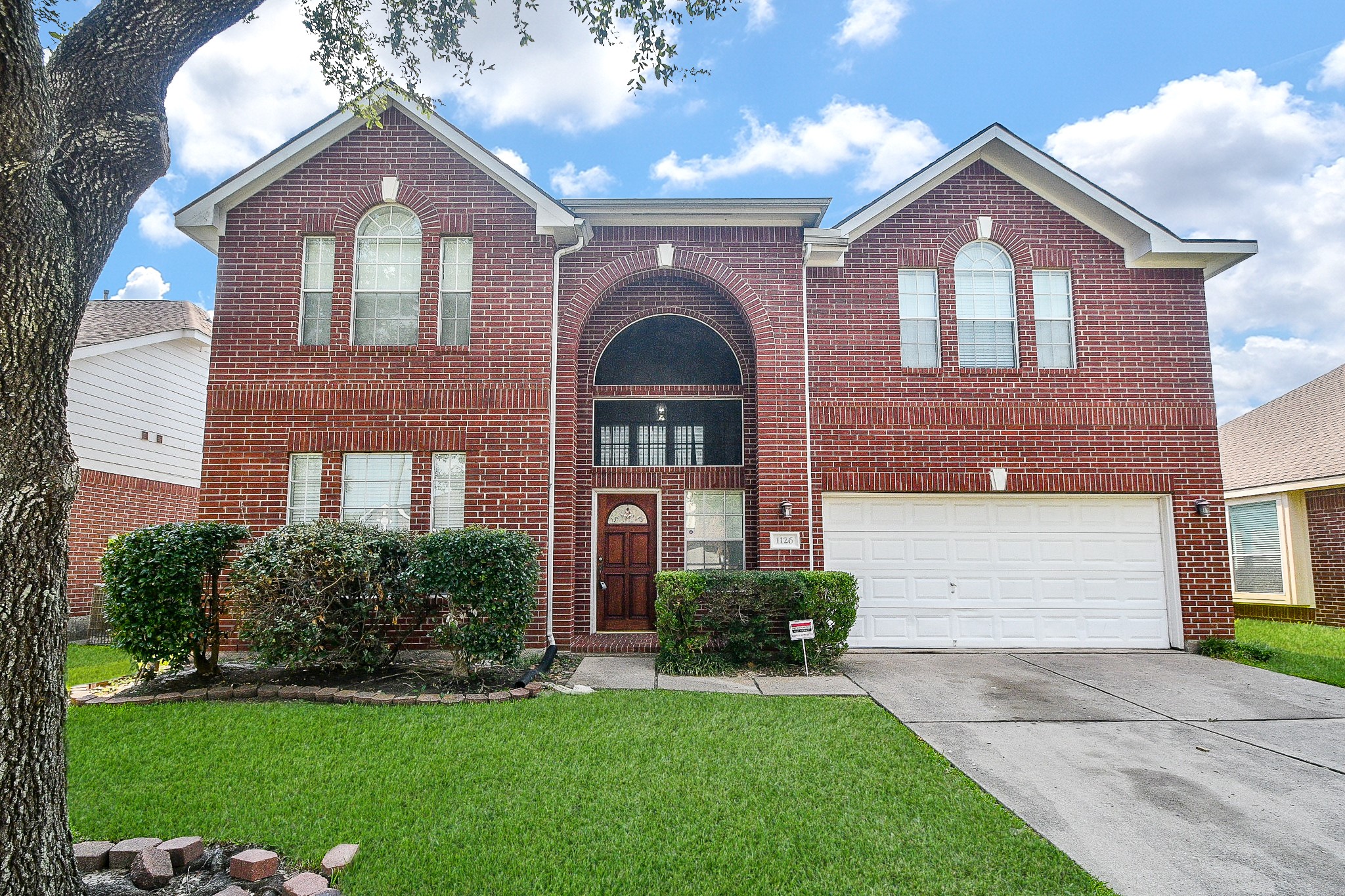 1126 Eastbourne Lane Pearland TX 77584