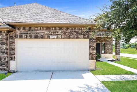 9702 Elia Court Houston TX 77044