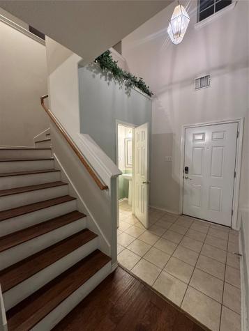 16642 Newglen Lane Houston TX 77084