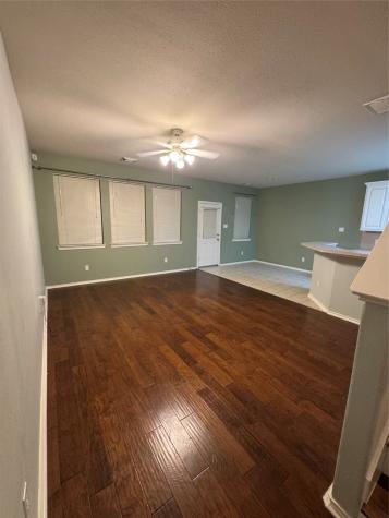 16642 Newglen Lane Houston TX 77084