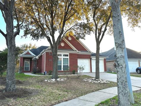1707 Magnolia Lake Richmond TX 77406