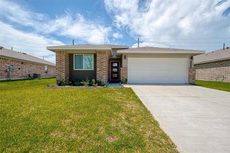 14458 Sweet Water Drive Baytown TX 77523