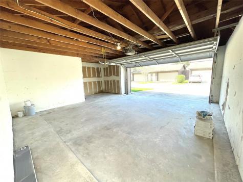 2105 Broadlawn Drive Houston TX 77058