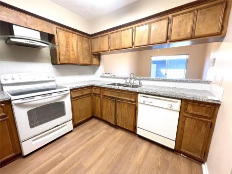 2105 Broadlawn Drive Houston TX 77058