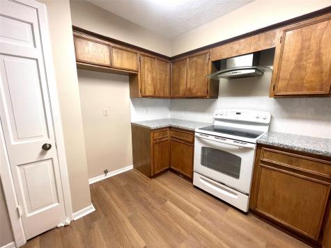 2105 Broadlawn Drive Houston TX 77058