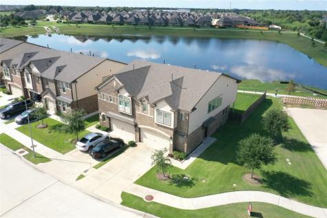 1204 Willow Plains Lane Rosenberg TX 77471