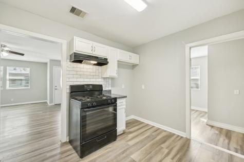 1109 San Felipe Street Angleton TX 77515
