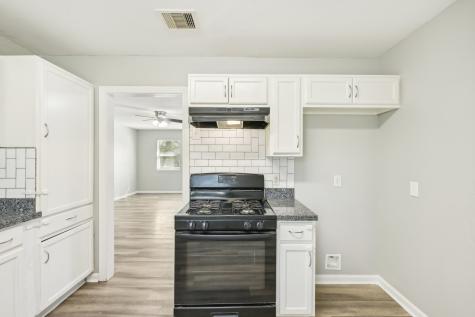 1109 San Felipe Street Angleton TX 77515