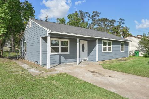 1109 San Felipe Street Angleton TX 77515