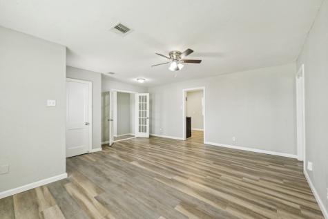 1109 San Felipe Street Angleton TX 77515