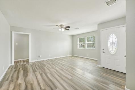 1109 San Felipe Street Angleton TX 77515
