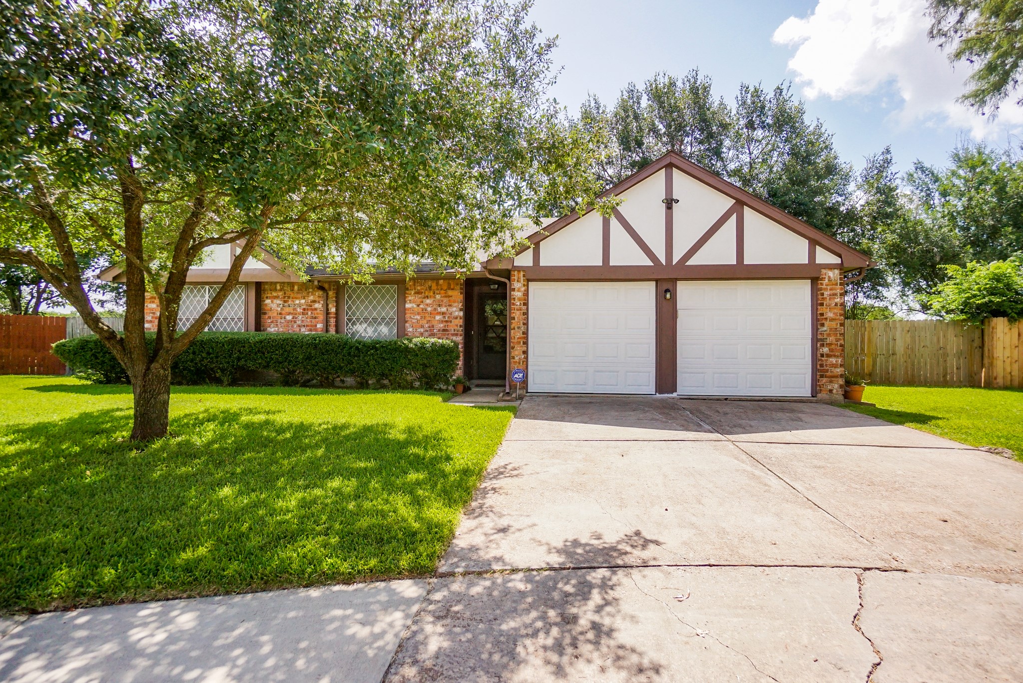 12702 Old Manse Court Sugar Land TX 77478