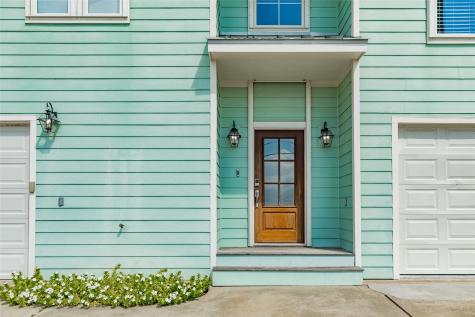 9680 Airways Lane Galveston TX 77554