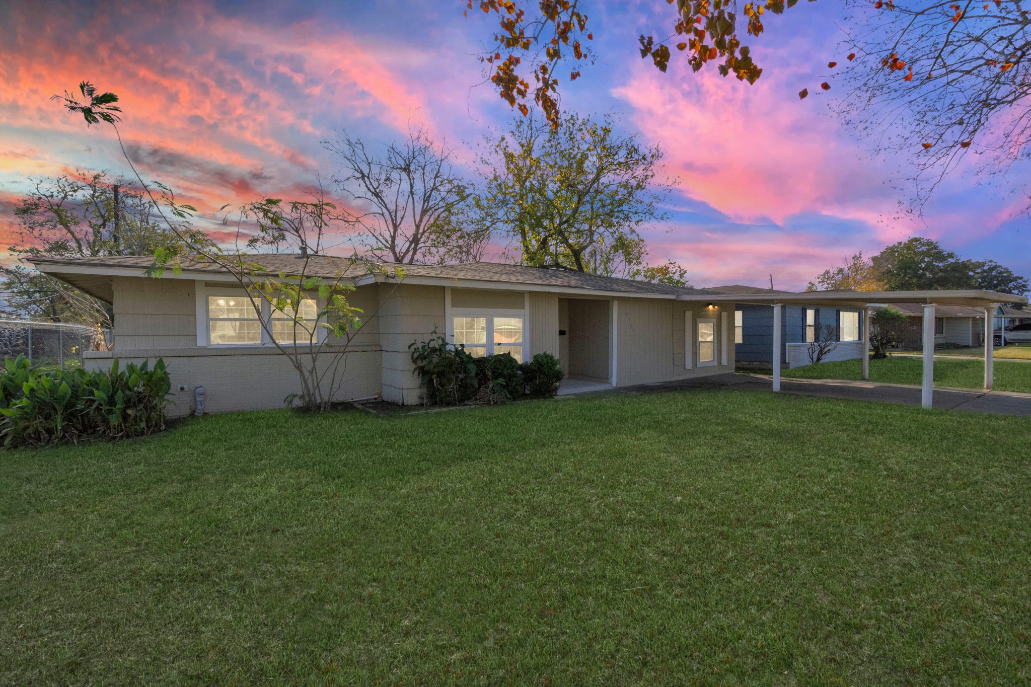 6144 Doulton Drive Houston TX 77033