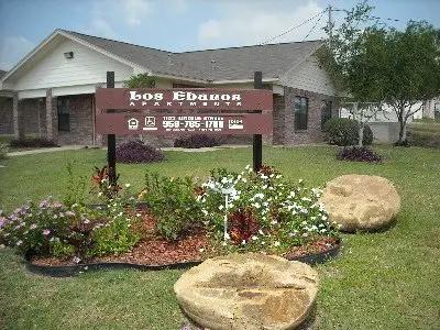 1103 Lincoln Street Zapata TX 78076