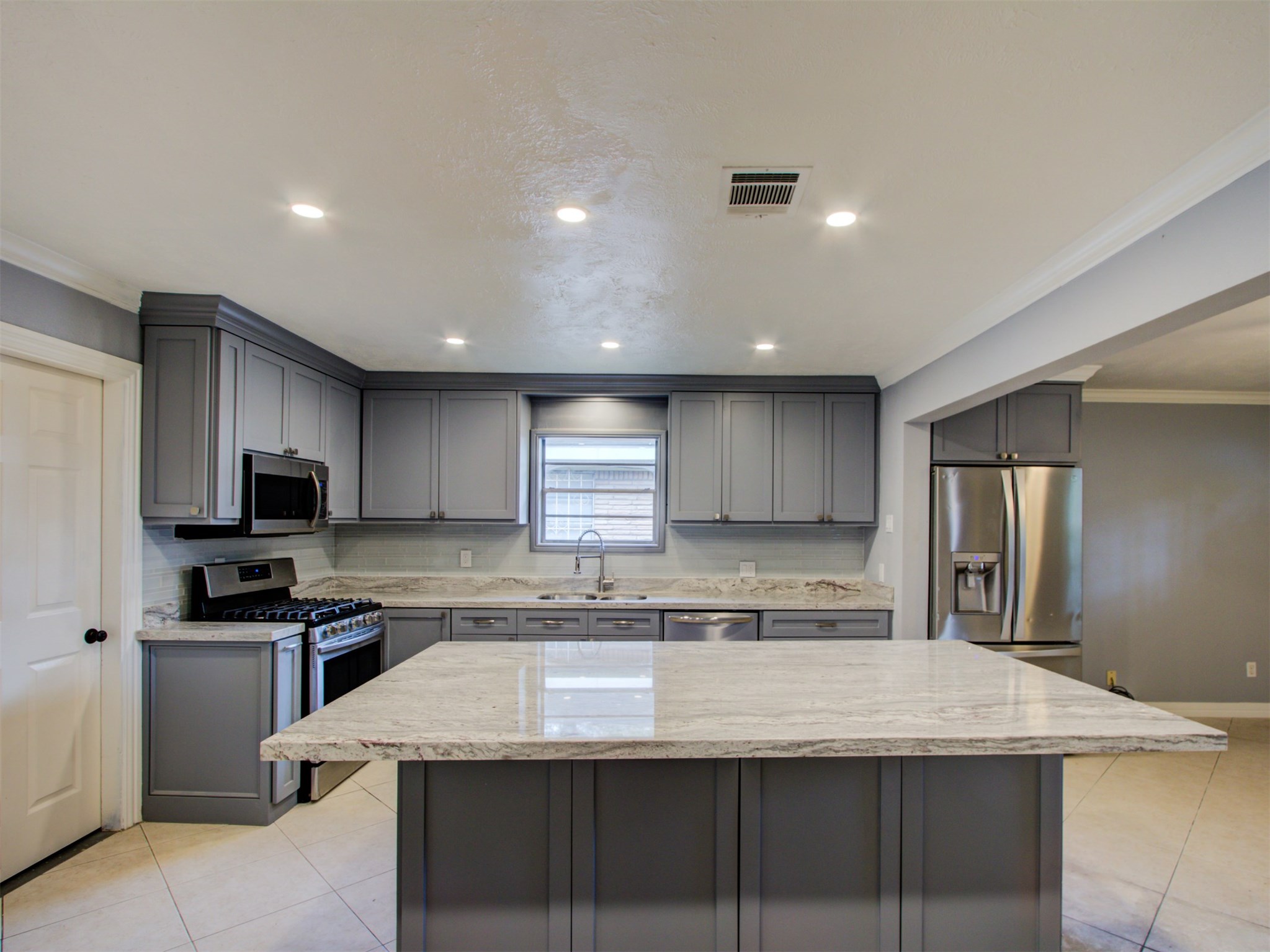 4706 Billingsley Street Houston TX 77009