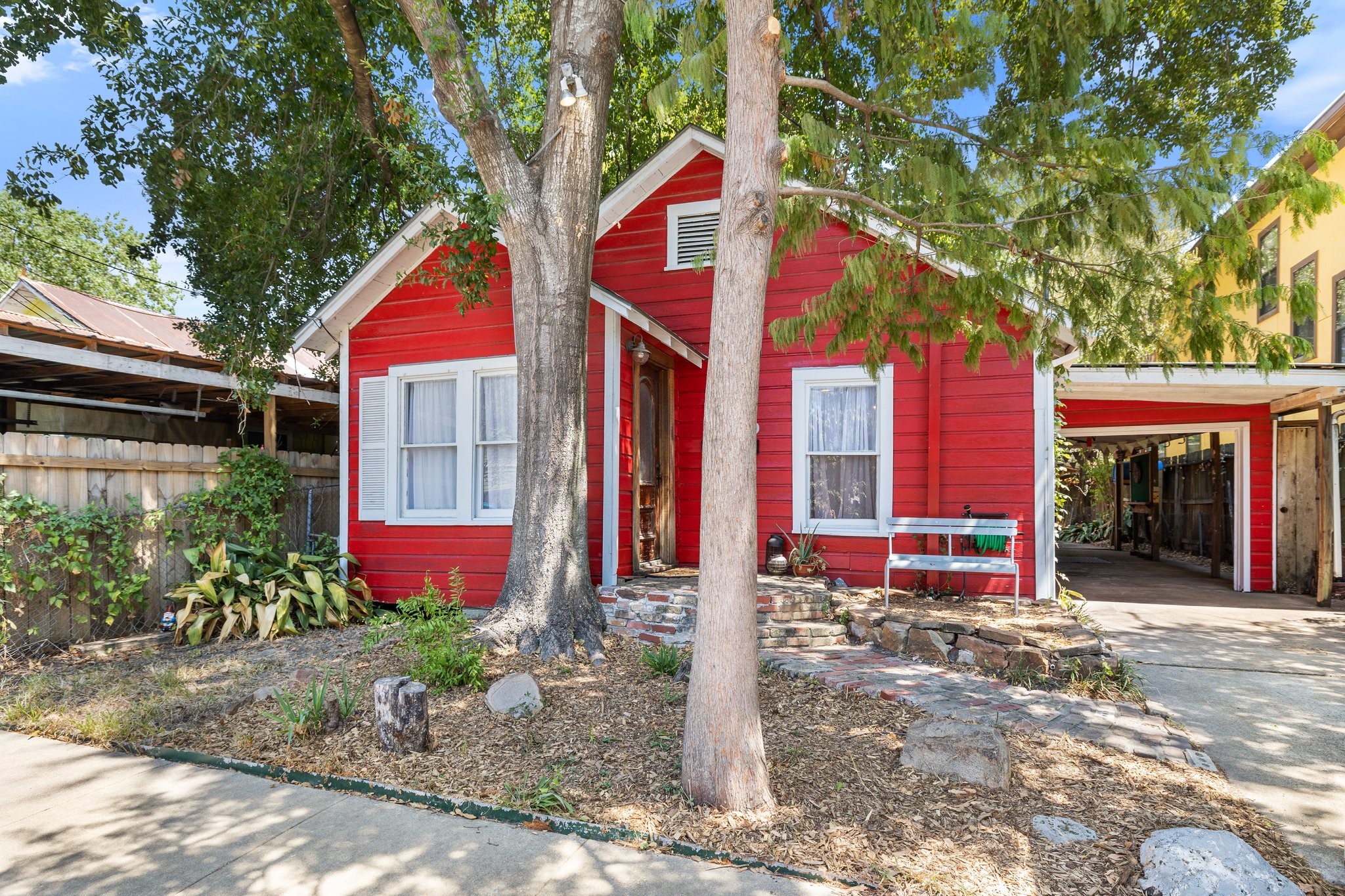 1620 Knox Street Houston TX 77007