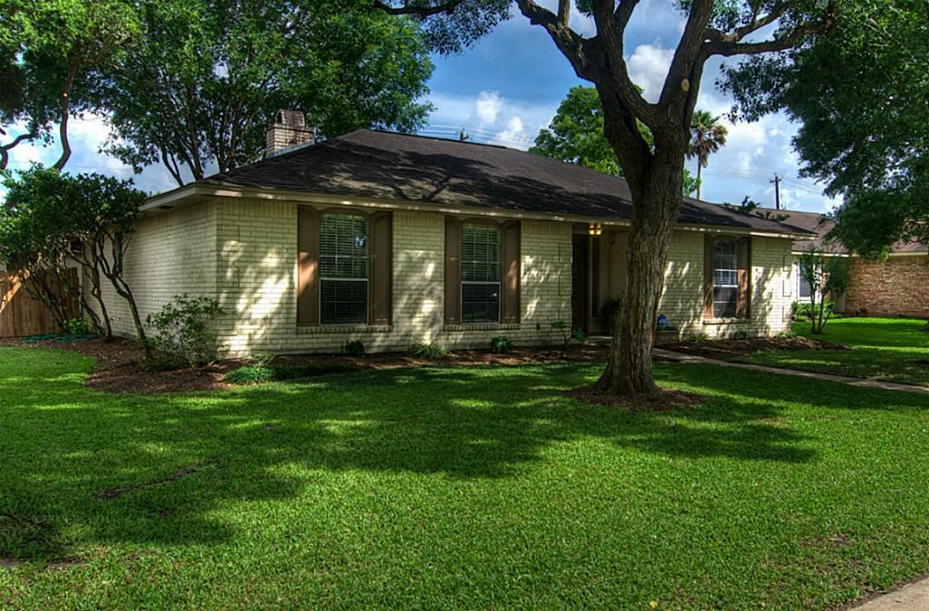 5403 Timpani Drive Friendswood TX 77546