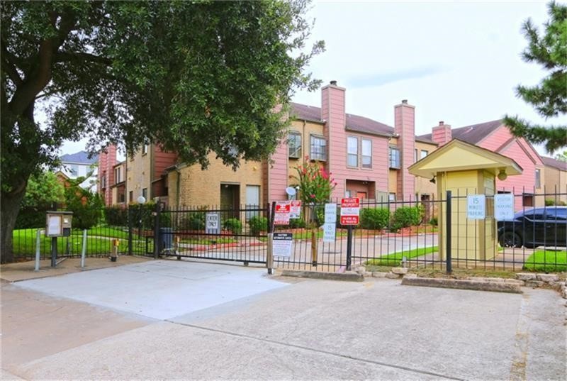 8299 Cambridge Street 1705 Houston TX 77054
