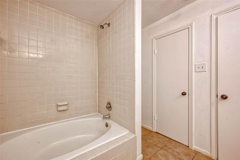 8299 Cambridge Street 1705 Houston TX 77054