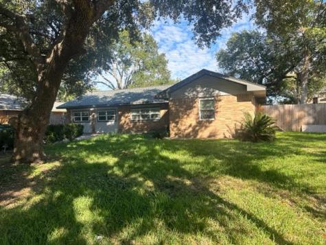 9013 Lugary Drive Houston TX 77074