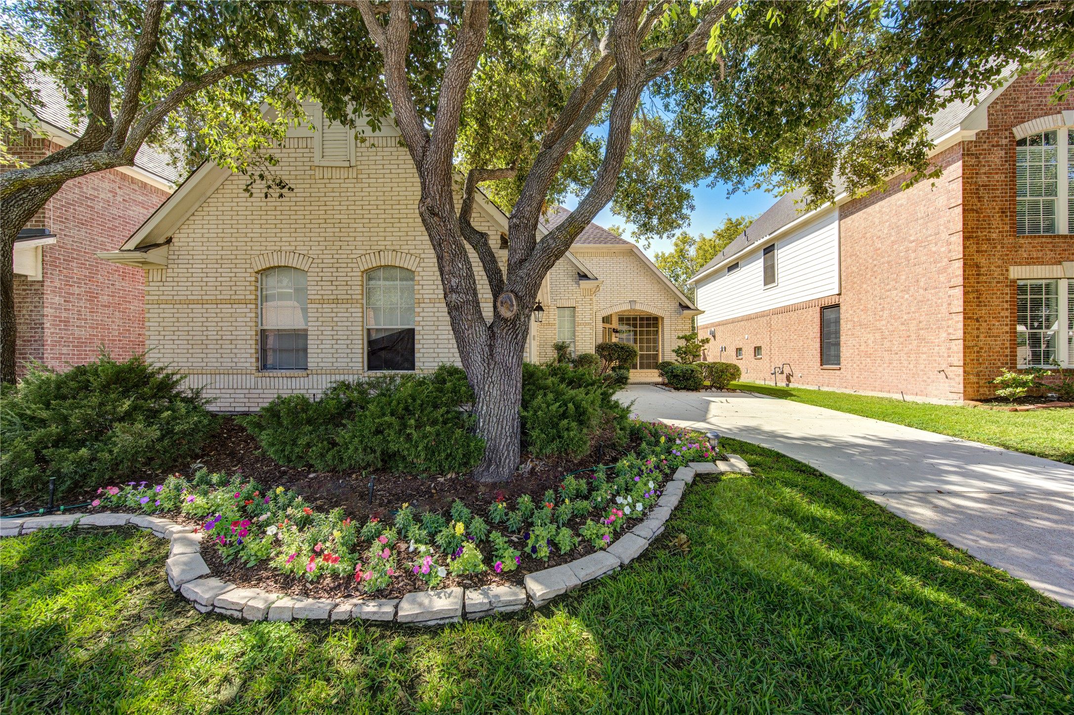 1710 Lakeside Enclave Drive Houston TX 77077