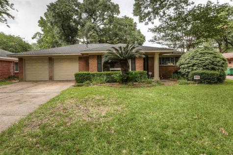 6222 Lindyann Lane Houston TX 77008
