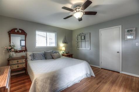6222 Lindyann Lane Houston TX 77008