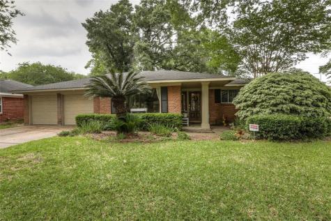 6222 Lindyann Lane Houston TX 77008