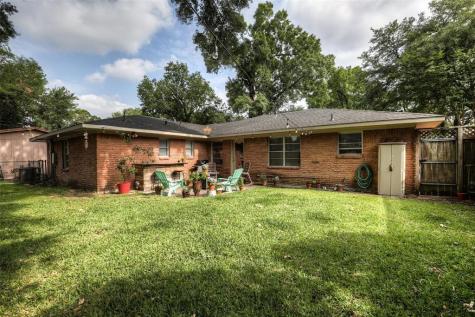 6222 Lindyann Lane Houston TX 77008