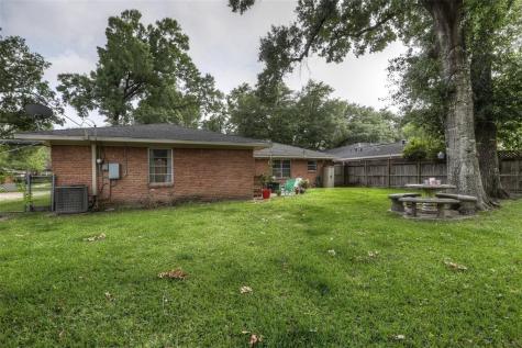 6222 Lindyann Lane Houston TX 77008