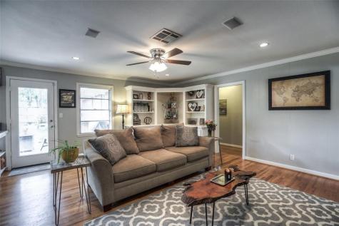 6222 Lindyann Lane Houston TX 77008