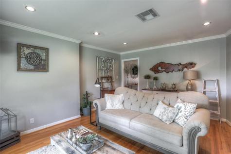 6222 Lindyann Lane Houston TX 77008