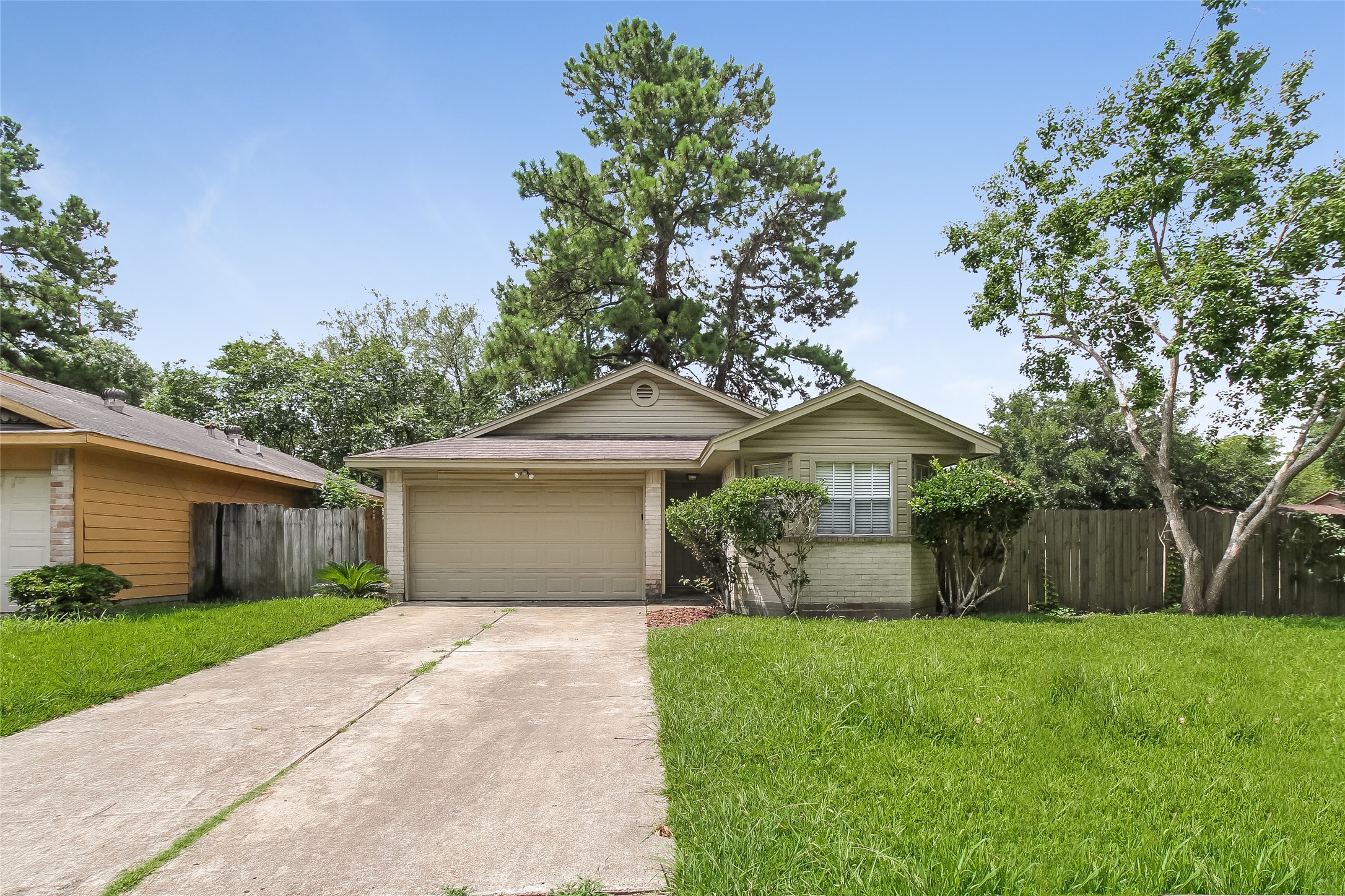 8222 Eastern Bluebird Drive Humble TX 77396
