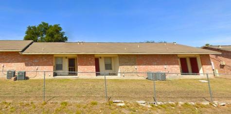 2300 Alamo Street Zapata TX 78076