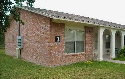 2300 Alamo Street Zapata TX 78076