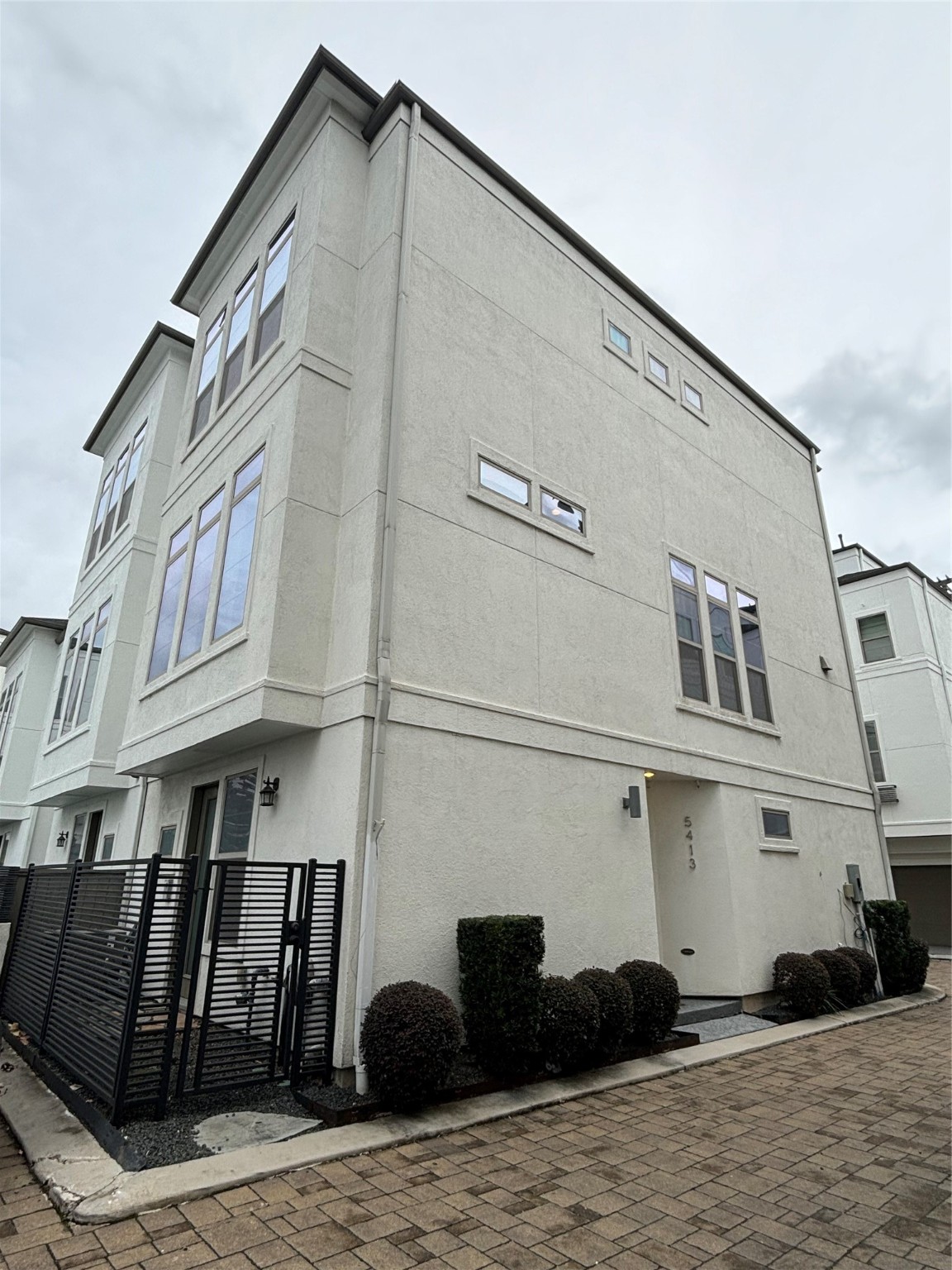 5413 Larkin Street Houston TX 77007