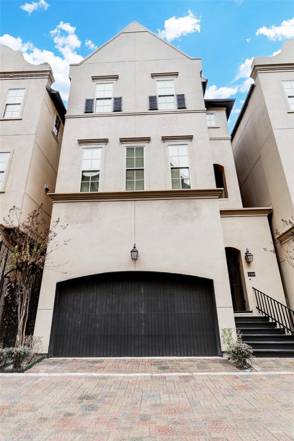 1368 W 25th Street Houston TX 77008