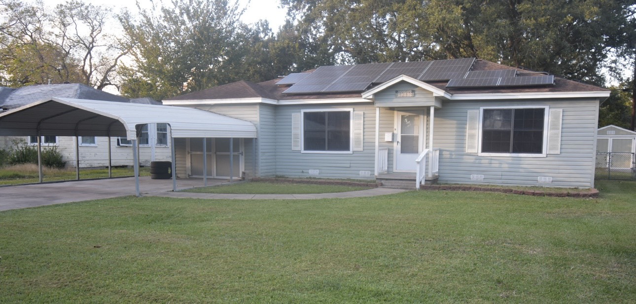3217 13th Street Bay City TX 77414