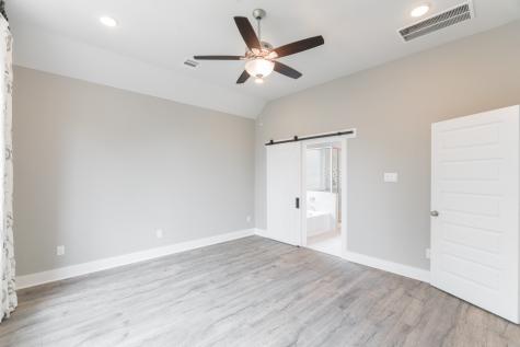 426 Lake Day Drive Conroe TX 77304