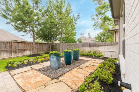 426 Lake Day Drive Conroe TX 77304