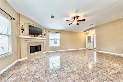8314 Spruce Lane Baytown TX 77523