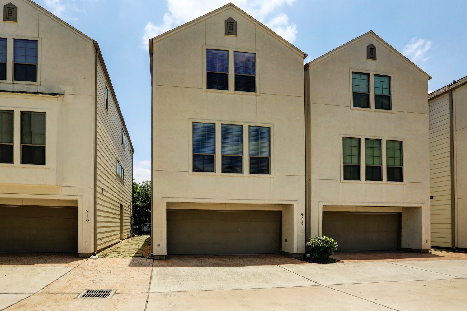 908 Patterson Street Houston TX 77007