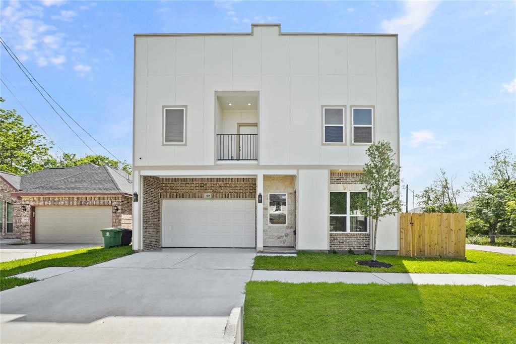 3415 Redbud Street Houston TX 77051