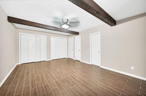 339 Evanston Street Houston TX 77015